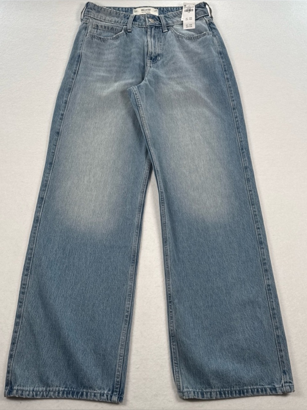 NWT Hollister High Rise Baggy Jeans Womens Size 4 Faded Med Wash Denim Wide Leg